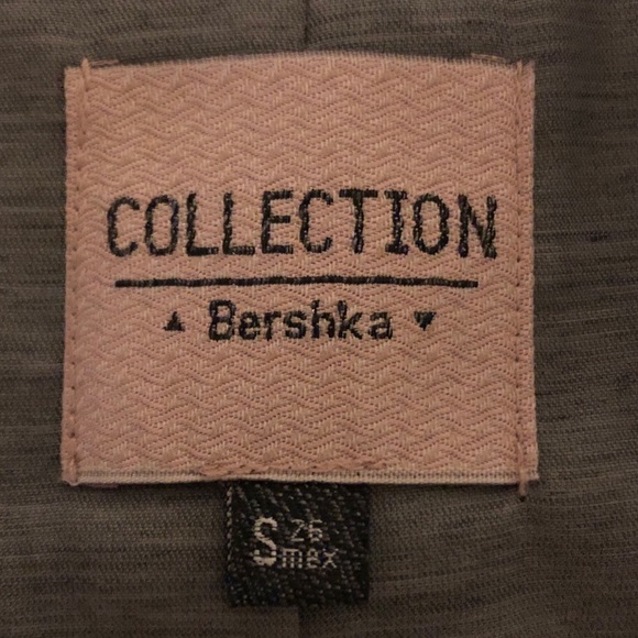 Blazer - Picture 2 of 5